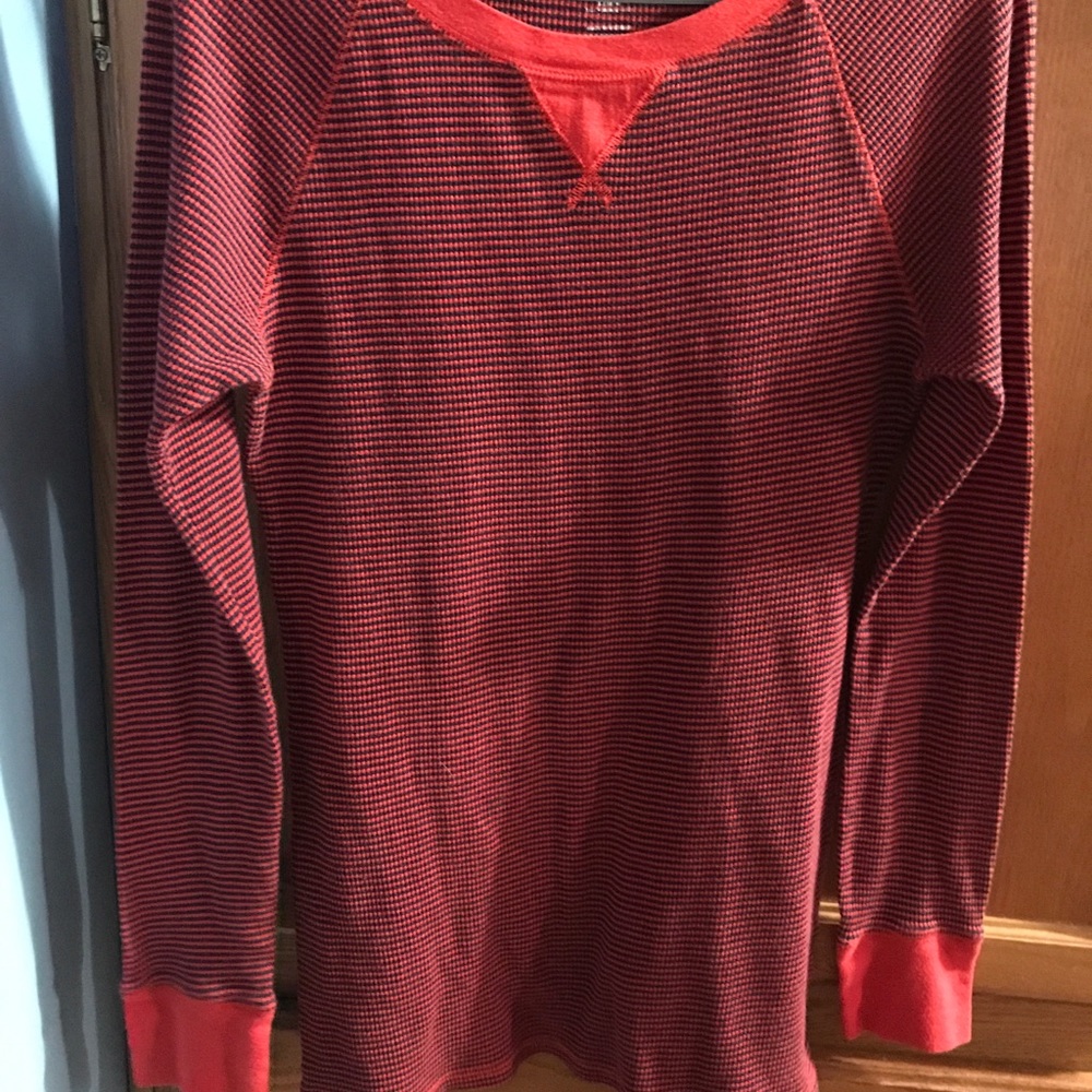 Old Navy Slim Fit Thermal